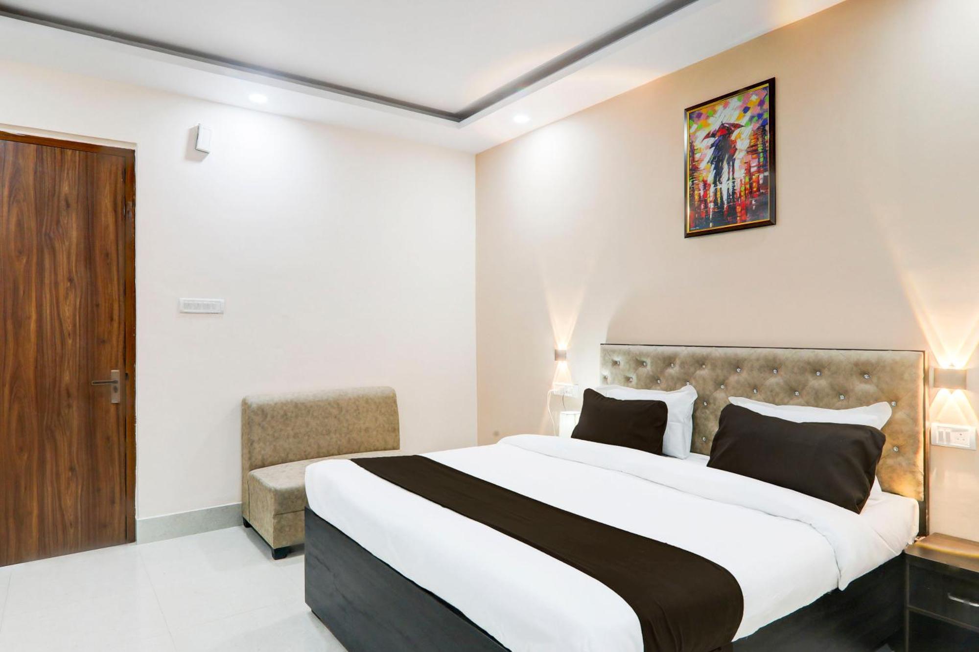 Super Townhouse Gls International Hotell Lucknow Eksteriør bilde