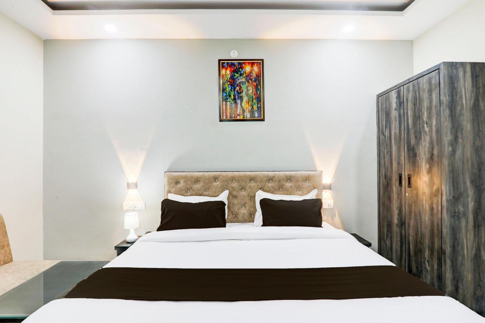 Super Townhouse Gls International Hotell Lucknow Eksteriør bilde