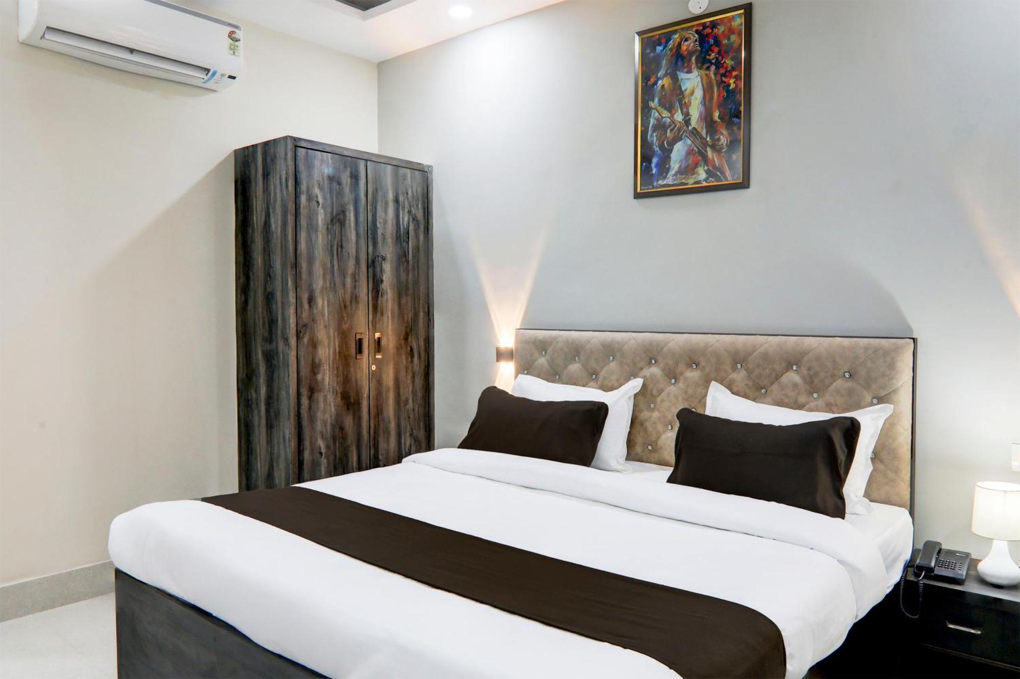 Super Townhouse Gls International Hotell Lucknow Eksteriør bilde